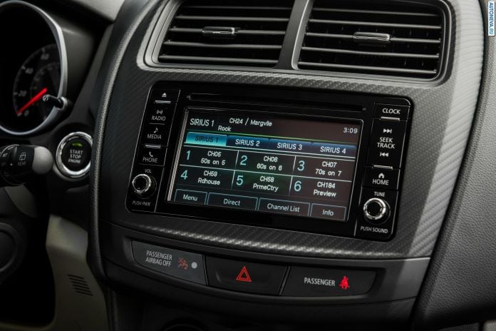 2016 Mitsubishi Outlander Sport - фотография 62 из 78