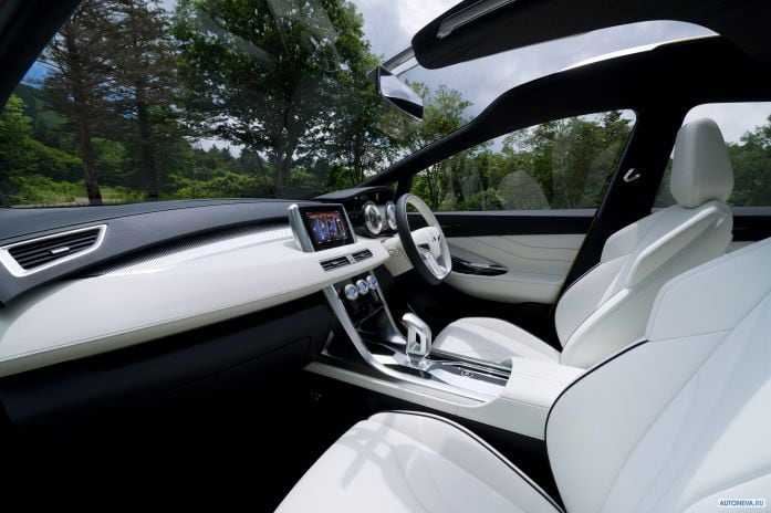 2016 Mitsubishi XM Concept - фотография 17 из 18 2016 Mitsubishi XM Concept - фотография 17 из 18