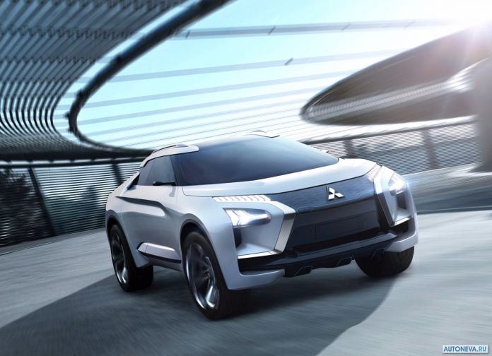 2017 Mitsubishi e-Evolution Concept - фотография 7 из 52