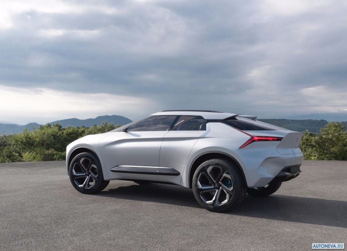2017 Mitsubishi e-Evolution Concept - фотография 17 из 52