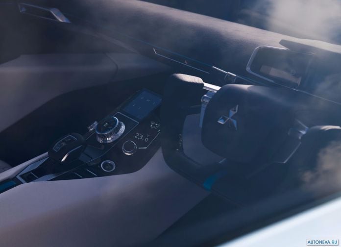 2017 Mitsubishi e-Evolution Concept - фотография 35 из 52