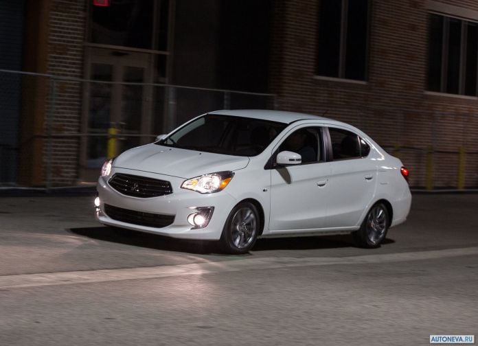 2017 Mitsubishi Mirage G4 - фотография 8 из 31