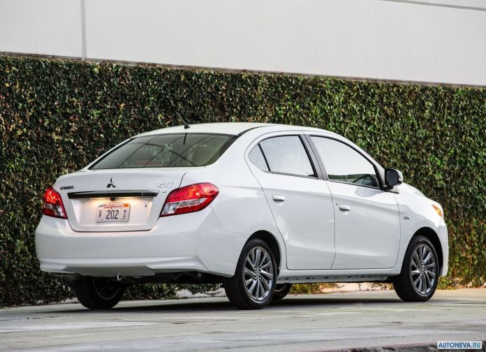 2017 Mitsubishi Mirage G4 - фотография 12 из 31