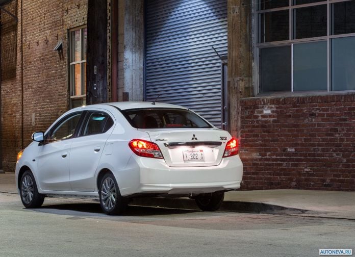 2017 Mitsubishi Mirage G4 - фотография 13 из 31