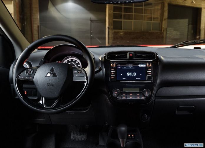 2017 Mitsubishi Mirage G4 - фотография 16 из 31