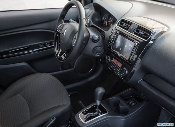 2017 Mitsubishi Mirage G4 - фотография 19 из 31