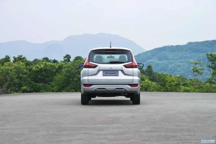 2017 Mitsubishi Xpander - фотография 13 из 28