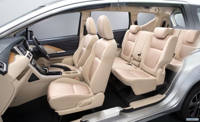 2017 Mitsubishi Xpander - фотография 15 из 28