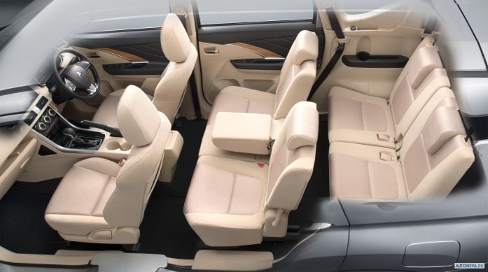2017 Mitsubishi Xpander - фотография 23 из 28