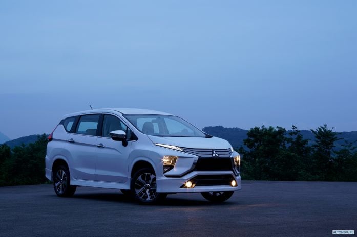 2017 Mitsubishi Xpander Sport - фотография 3 из 9 2017 Mitsubishi Xpander Sport - фотография 3 из 9