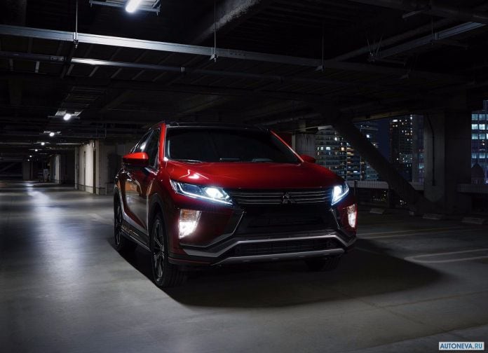 2018 Mitsubishi Eclipse Cross - фотография 12 из 83