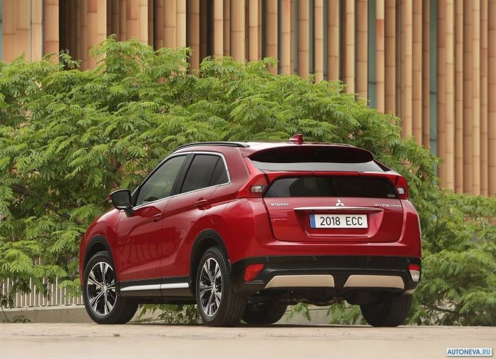 2018 Mitsubishi Eclipse Cross - фотография 25 из 83
