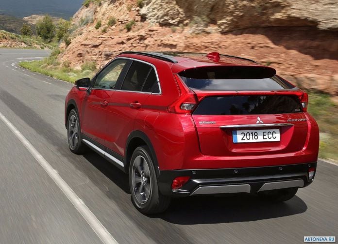 2018 Mitsubishi Eclipse Cross - фотография 32 из 83