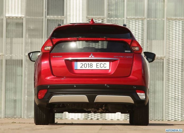 2018 Mitsubishi Eclipse Cross - фотография 35 из 83