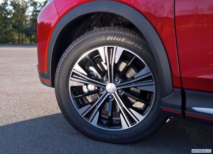 2018 Mitsubishi Eclipse Cross - фотография 79 из 83