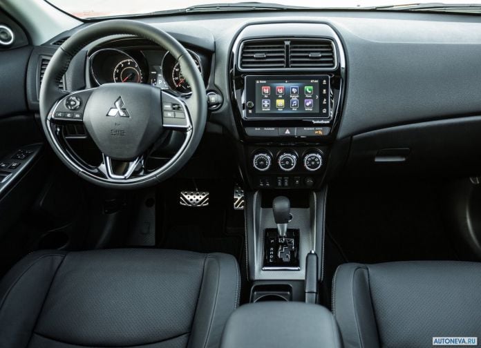 2018 Mitsubishi Outlander Sport - фотография 11 из 16