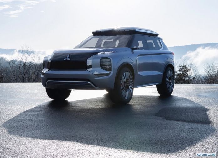 2019 Mitsubishi Engelberg Tourer Concept - фотография 4 из 46