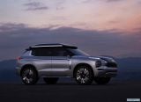 mitsubishi_2019_engelberg_tourer_concept_009.jpg