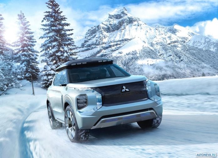 2019 Mitsubishi Engelberg Tourer Concept - фотография 10 из 46