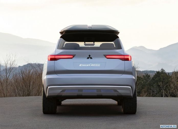 2019 Mitsubishi Engelberg Tourer Concept - фотография 19 из 46