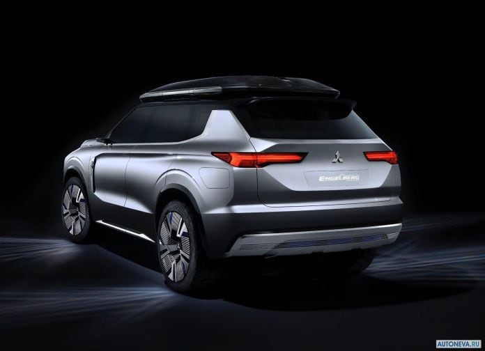 2019 Mitsubishi Engelberg Tourer Concept - фотография 22 из 46