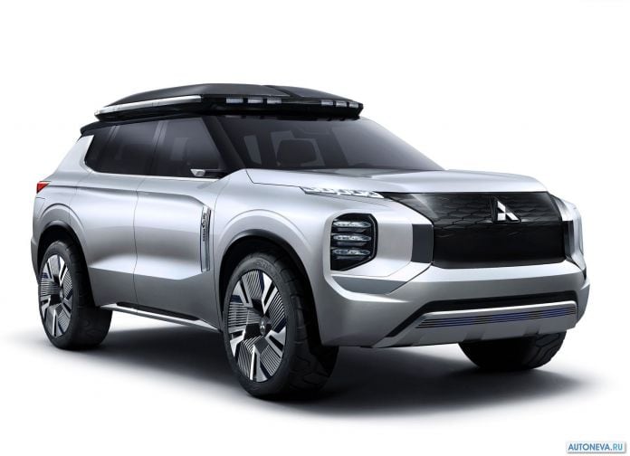 2019 Mitsubishi Engelberg Tourer Concept - фотография 25 из 46