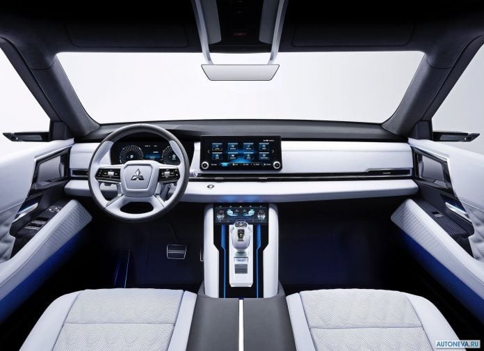 2019 Mitsubishi Engelberg Tourer Concept - фотография 28 из 46