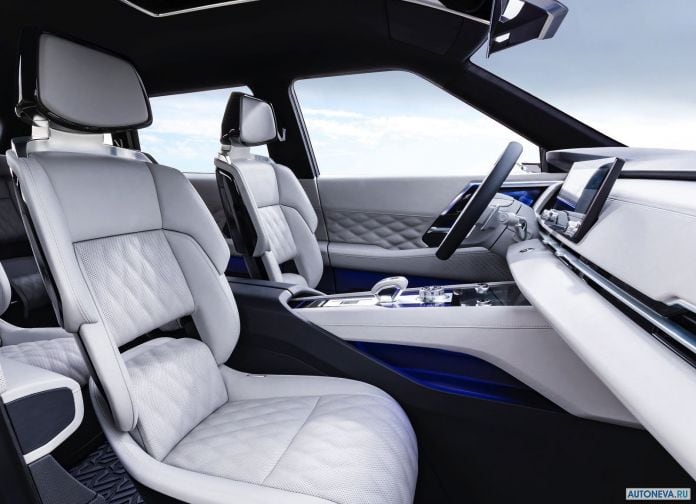 2019 Mitsubishi Engelberg Tourer Concept - фотография 31 из 46