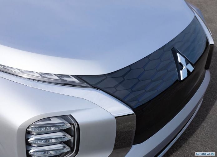 2019 Mitsubishi Engelberg Tourer Concept - фотография 34 из 46