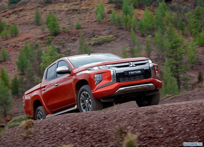 2020 Mitsubishi L200 - фотография 3 из 61