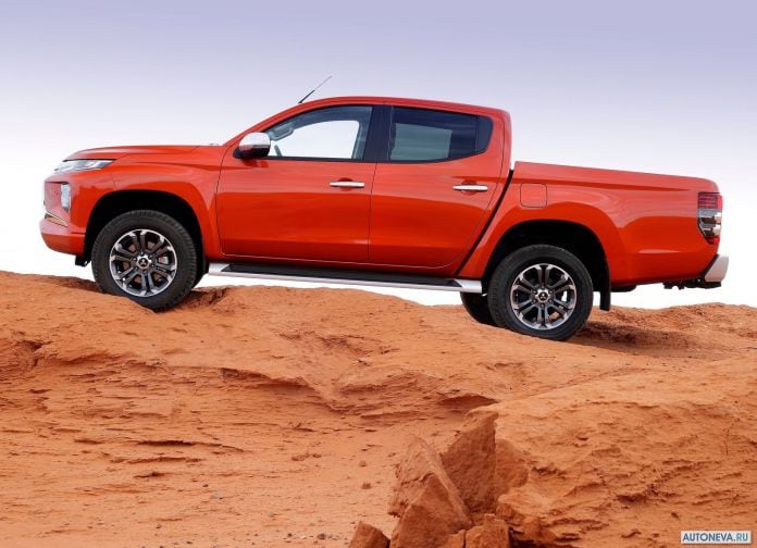 2020 Mitsubishi L200 - фотография 11 из 61