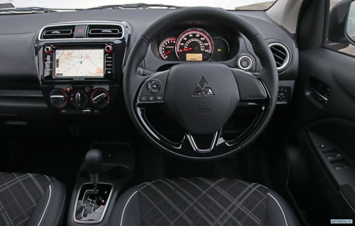 2020 Mitsubishi Mirage - фотография 5 из 10 2020 Mitsubishi Mirage - фотография 5 из 10