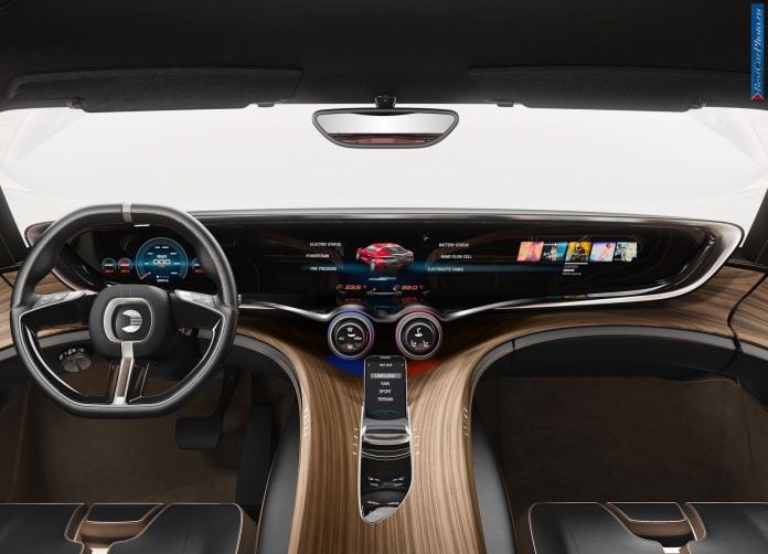 2015 NanoFlowcell Quant F Concept - фотография 7 из 11