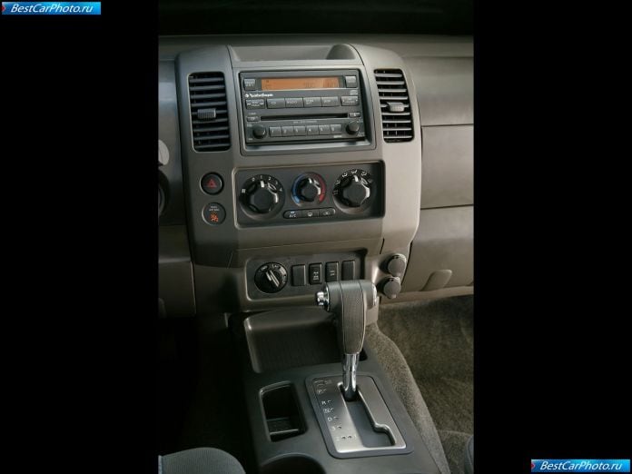2005 Nismo Nissan Frontier Crew Cab - фотография 30 из 33