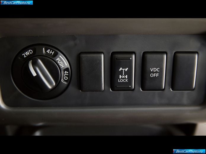 2005 Nismo Nissan Frontier Crew Cab - фотография 31 из 33