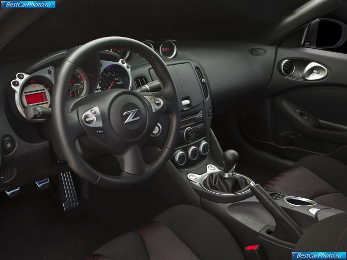 2009 Nismo Nissan 370z - фотография 14 из 35