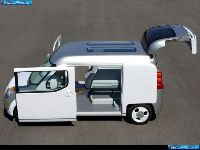 2002 Nissan Beeline Concept - фотография 7 из 19 2002 Nissan Beeline Concept - фотография 7 из 19