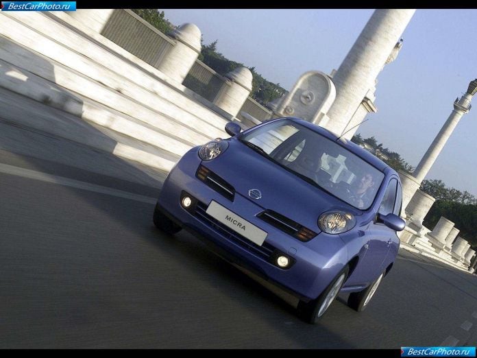 2002 Nissan Micra - фотография 9 из 48