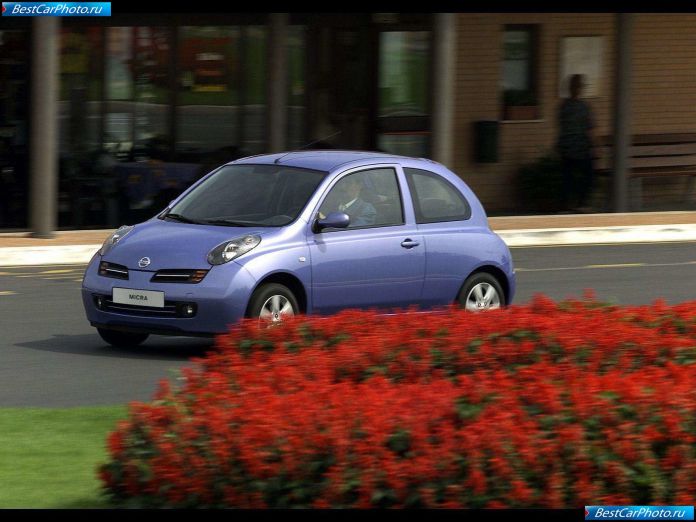 2002 Nissan Micra - фотография 11 из 48