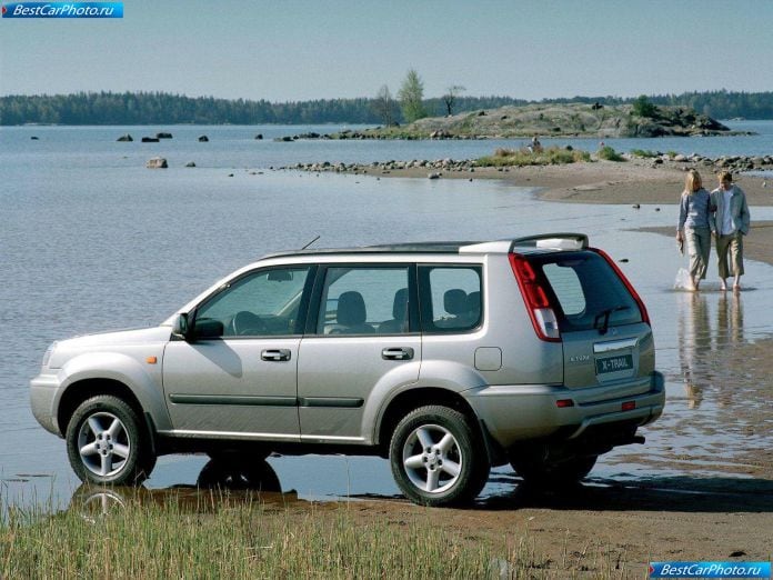 2002 Nissan Xtrail - фотография 13 из 35