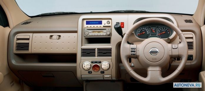 2003 Nissan Cube3 - фотография 10 из 13 2003 Nissan Cube3 - фотография 10 из 13