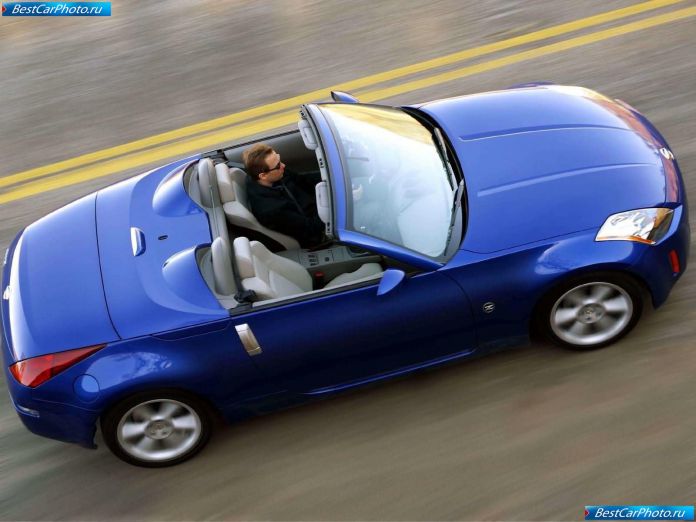 2004 Nissan 350z Roadster - фотография 23 из 42