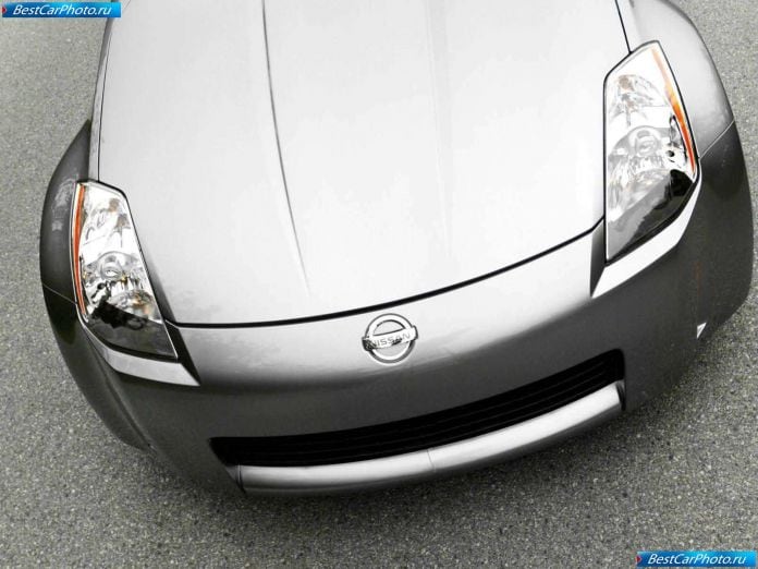 2004 Nissan 350z Roadster - фотография 36 из 42