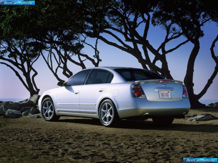 2004 Nissan Altima - фотография 7 из 22 2004 Nissan Altima - фотография 7 из 22