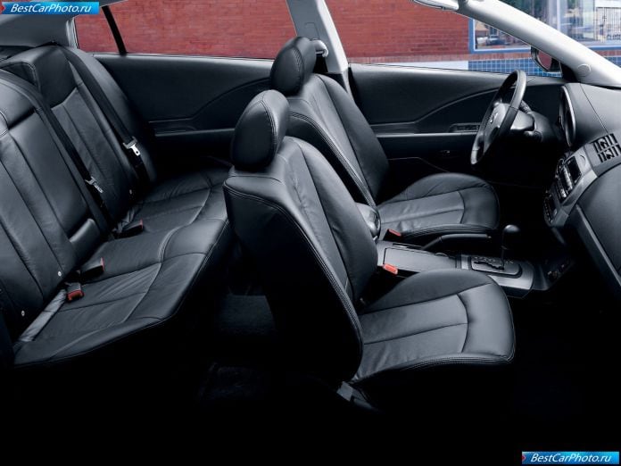 2004 Nissan Altima - фотография 12 из 22 2004 Nissan Altima - фотография 12 из 22