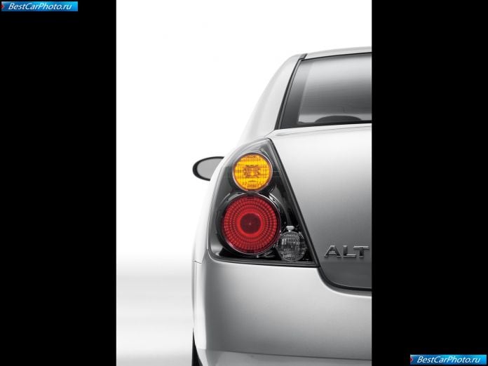 2004 Nissan Altima - фотография 22 из 22 2004 Nissan Altima - фотография 22 из 22