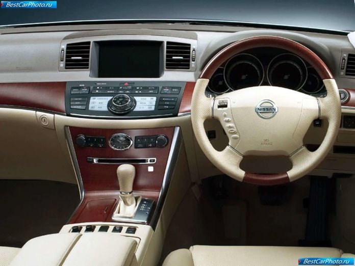 2004 Nissan Fuga 350gt - фотография 17 из 87