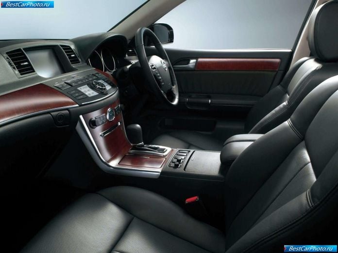 2004 Nissan Fuga 350gt - фотография 25 из 87
