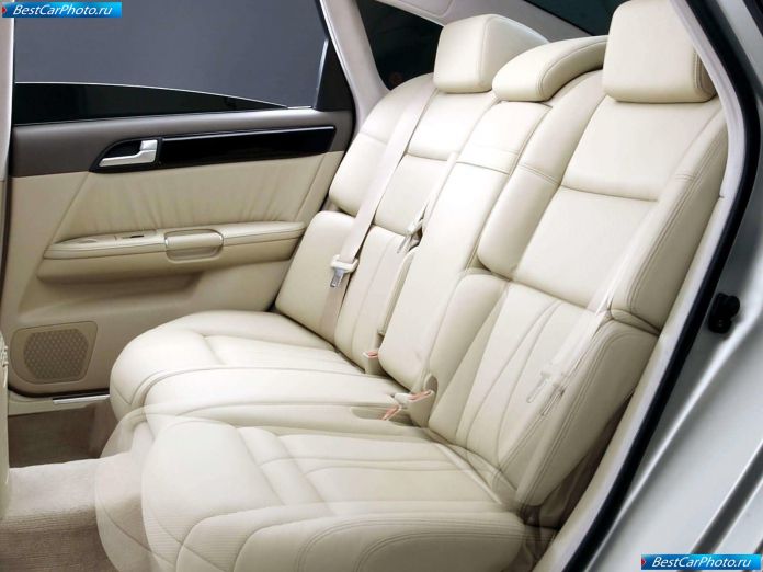 2004 Nissan Fuga 350gt - фотография 30 из 87