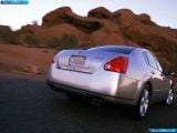 nissan_2004-maxima_1600x1200_012.jpg